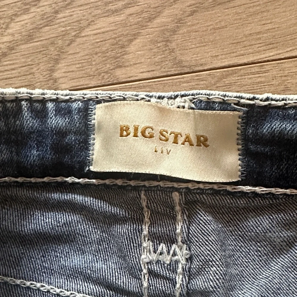 Big Star Women's Light Blue Denim Shorts - Picture 2 of 6